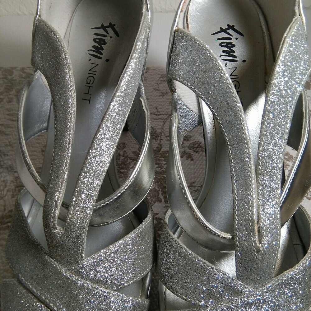 Silver Beatiful Heels